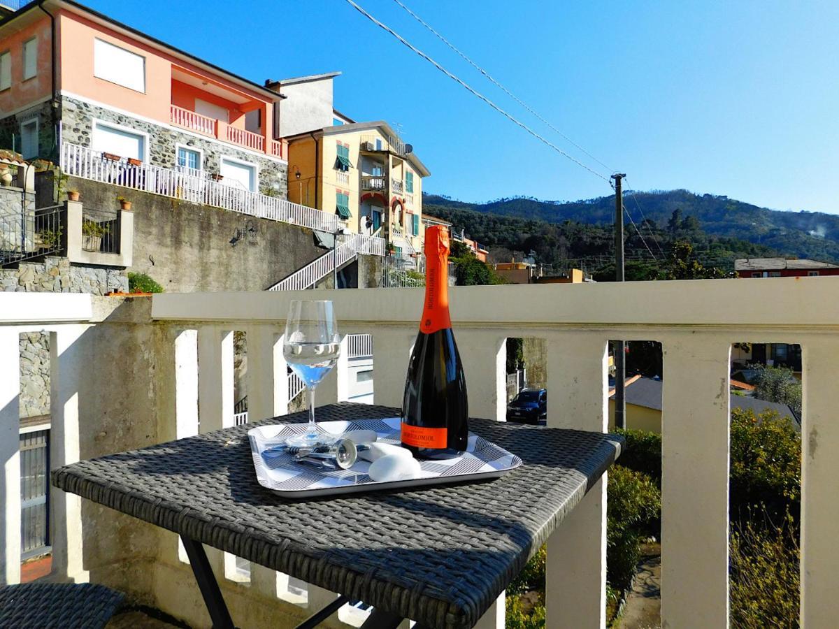 Vacanze In Villa, Леванто Екстериор снимка
