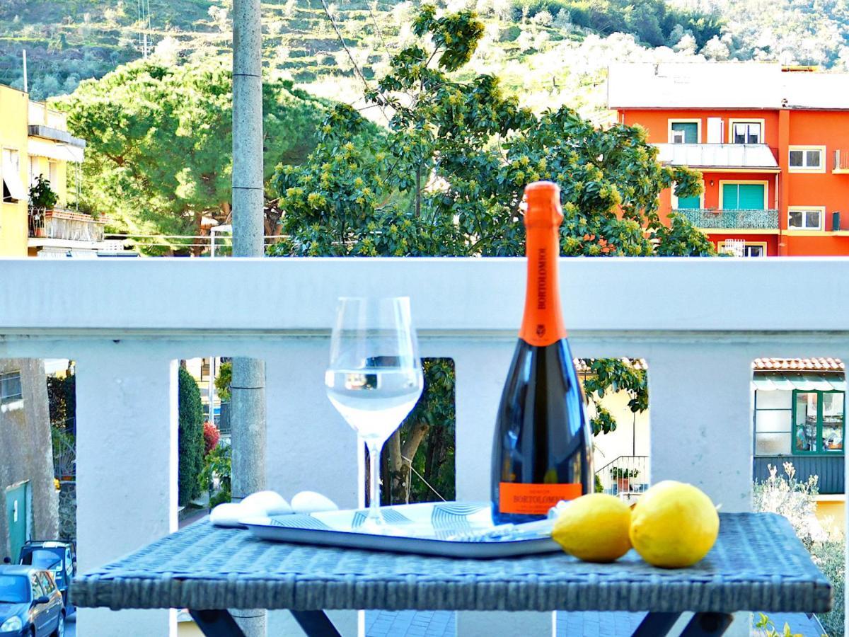 Vacanze In Villa, Леванто Екстериор снимка