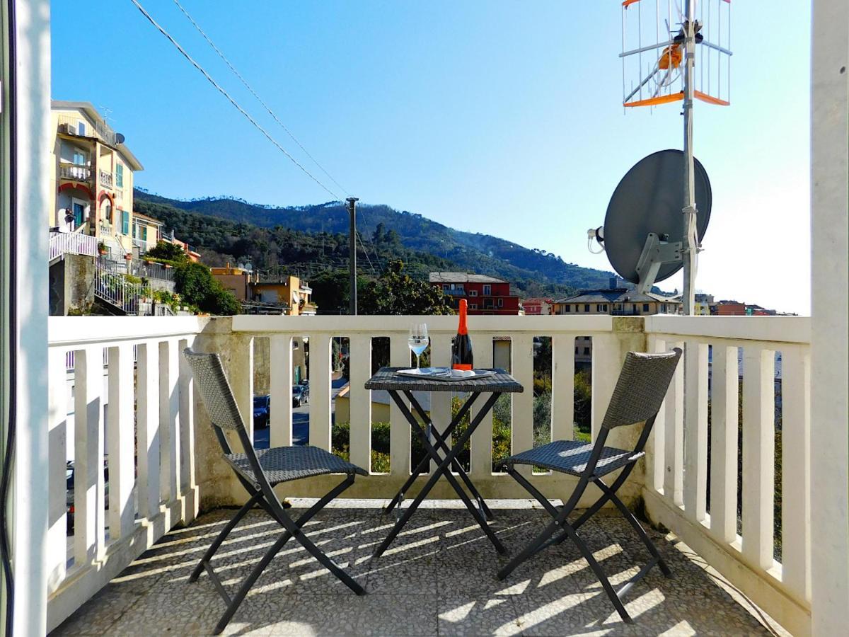 Vacanze In Villa, Леванто Екстериор снимка