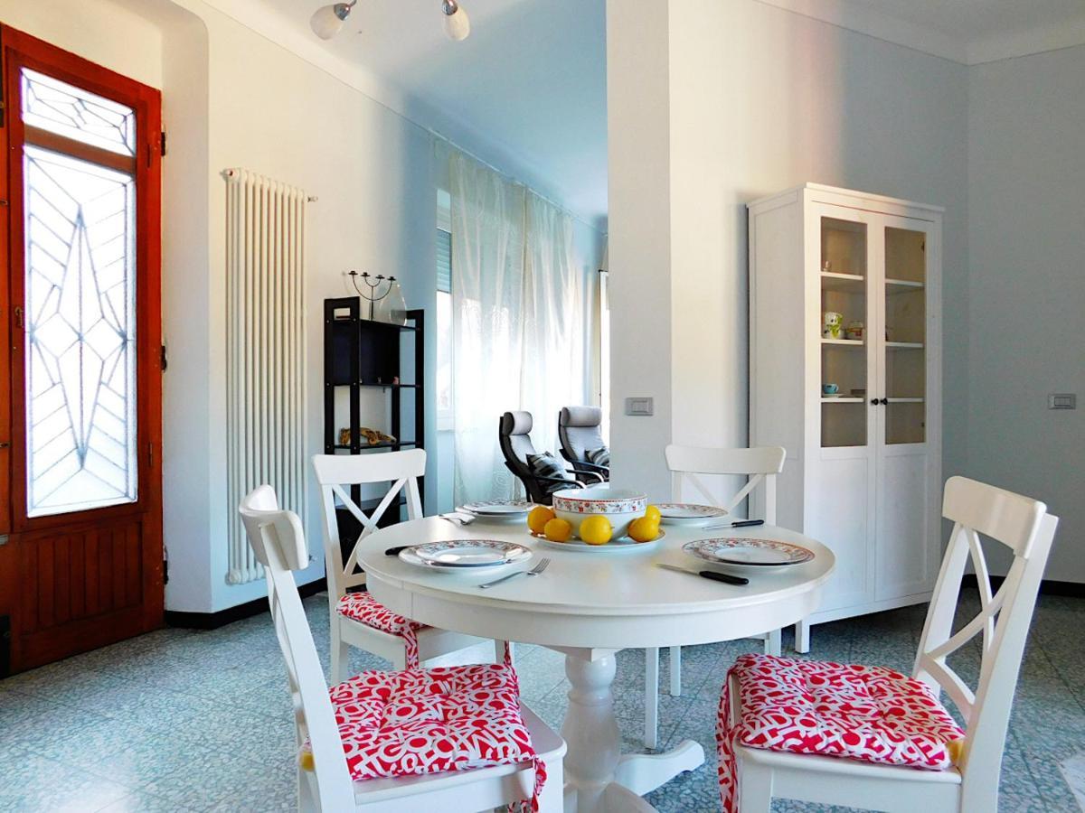 Vacanze In Villa, Леванто Екстериор снимка